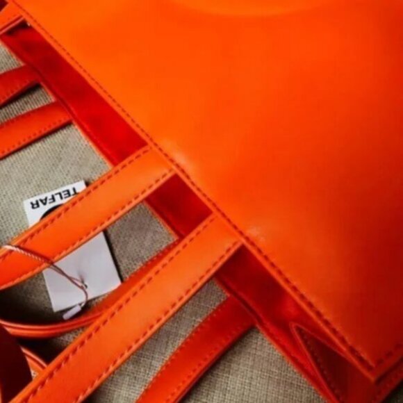 🆕Telfar Medium Shopping Bag - Orange🆕 🐪 - Picture 6 of 7